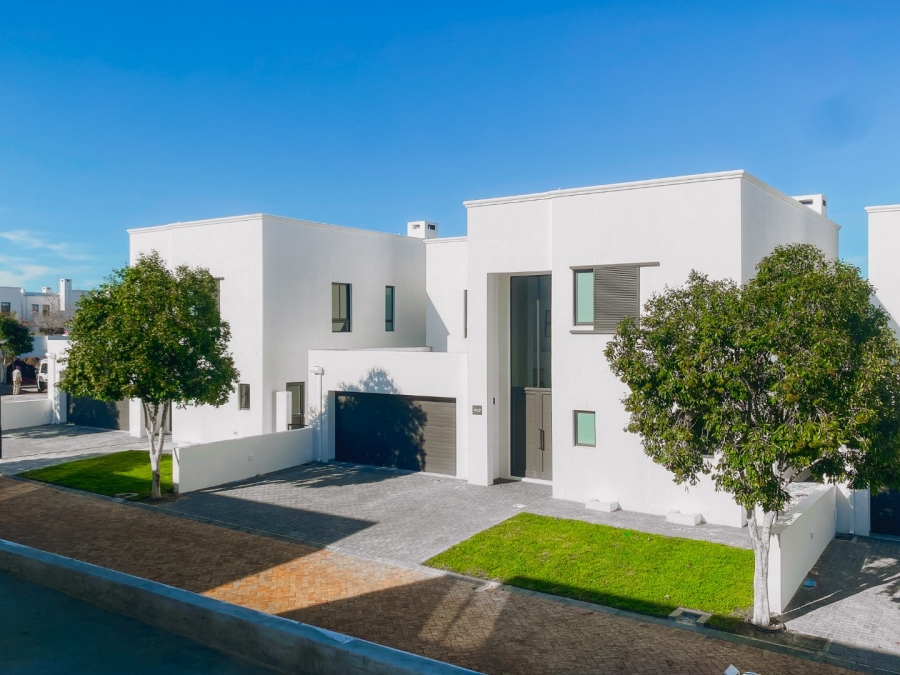 To Let 4 Bedroom Property for Rent in Croydon Gardens Estate Western Cape